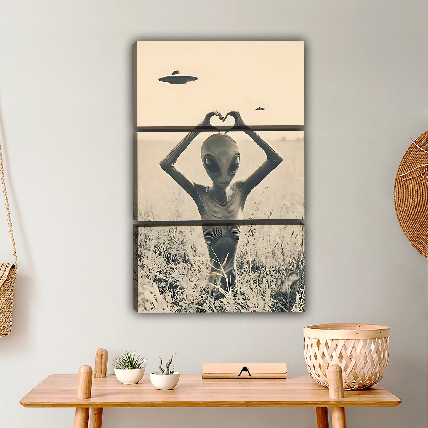 Vintage Alien Heart Hand Sign Wall Art - Retro UFO Sci-Fi Print|Liberty Signs #L391